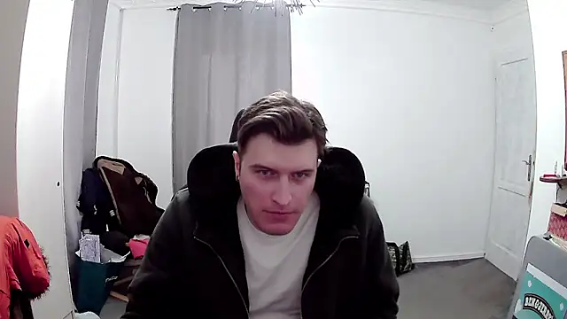 PKrisztian online show from April 2026 01:53:01 PM