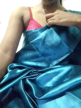 rituporna2004 online show from September 2025 08:25:01 AM