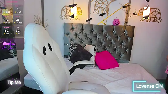 SalmaZaman online show from October 2025 06:08:02 PM