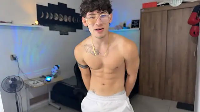 Kisan Smith online show from February 2026 02:30:01 AM