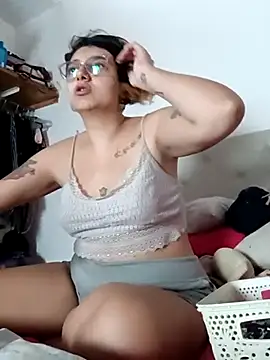 ConeNella online show from March 2025 03:18:02 PM