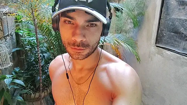 sexyboycolombi4 online show from January 2025 08:13:02 PM