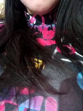 Noraa5 online show from November 2025 12:24:01 AM