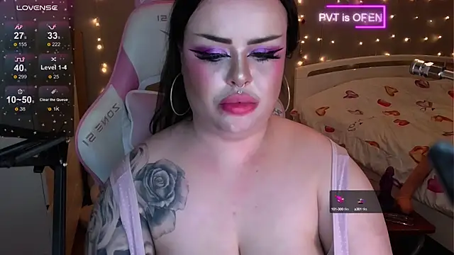 og maddison online show from December 2024 12:07:01 AM