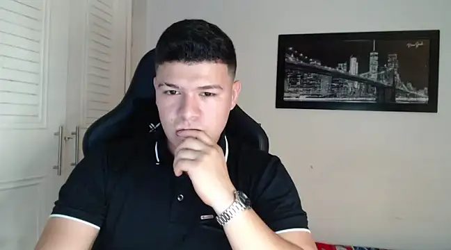 Plug Control online show from December 2024 03:16:02 AM