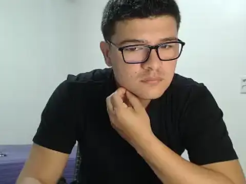 Plug Control online show from April 2026 02:54:01 PM