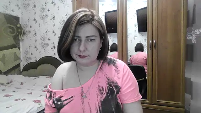 SophieNightAh online show from November 2025 05:46:02 PM