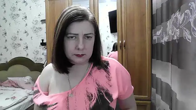 SophieNightAh online show from January 2026 05:18:01 PM