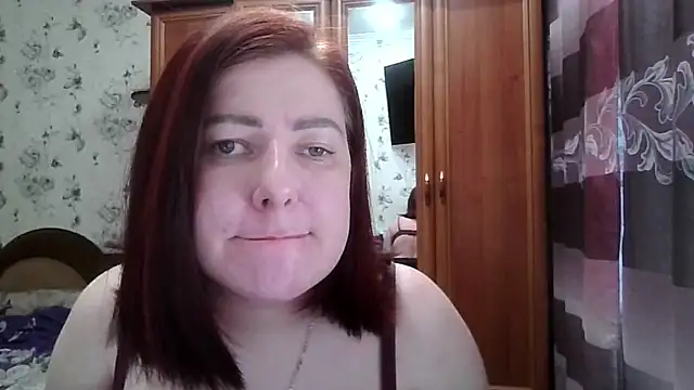 SophieNightAh online show from February 2026 01:33:02 PM