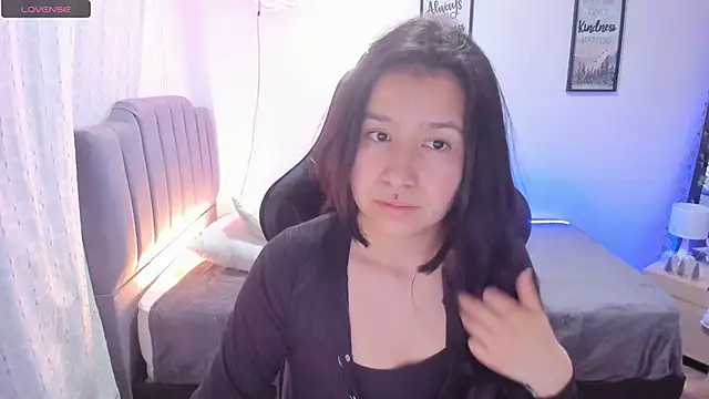 Snapshot of Amy_joones chatting on January 2025 11:04:02 AM Amy joones online show from January 2025 11:04:02 AM