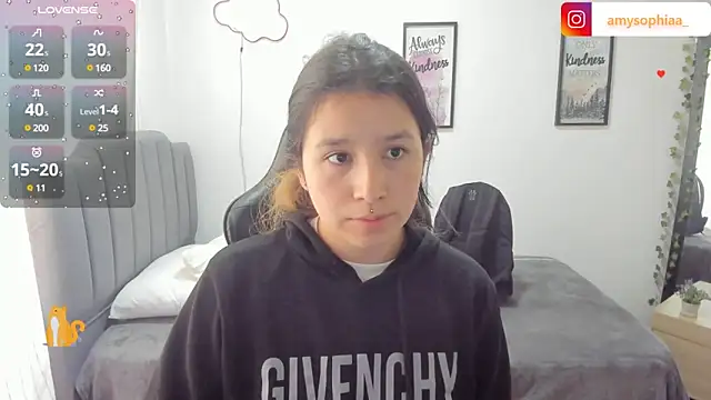 Snapshot of Amy_joones chatting on January 2025 01:56:02 PM Amy joones online show from January 2025 01:56:02 PM