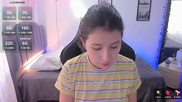 Snapshot of Amy_joones chatting on January 2025 01:00:02 PM Amy joones online show from January 2025 01:00:02 PM