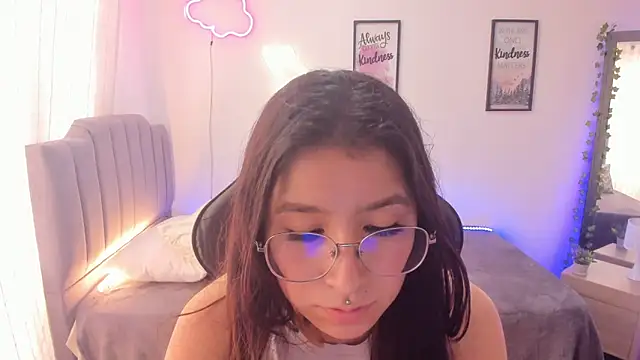 Snapshot of Amy_joones chatting on January 2025 04:30:02 PM Amy joones online show from January 2025 04:30:02 PM