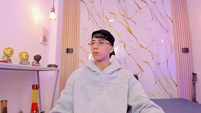 Nikolay Gregori online show from April 2026 04:07:01 AM