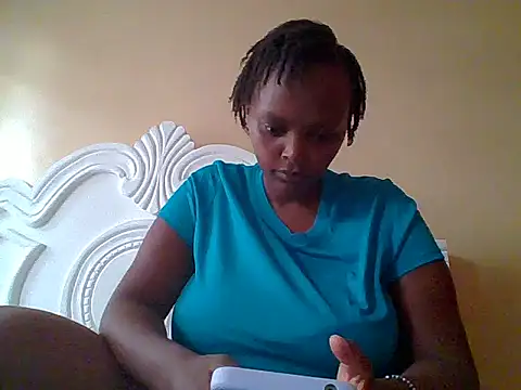 Snapshot of Sexxy-Shie chatting on March 2026 05:53:01 AM Sexxy-Shie online show from March 2026 05:53:01 AM