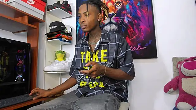 Pantera black 21 online show from September 2025 08:42:01 PM