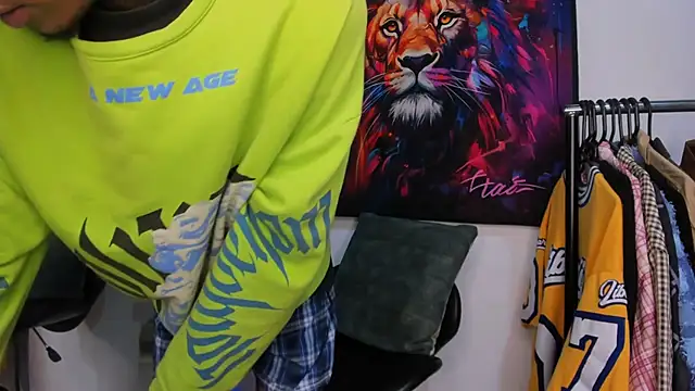 Snapshot of Pantera_black_21 chatting on December 2025 10:21:02 AM Pantera black 21 online show from December 2025 10:21:02 AM