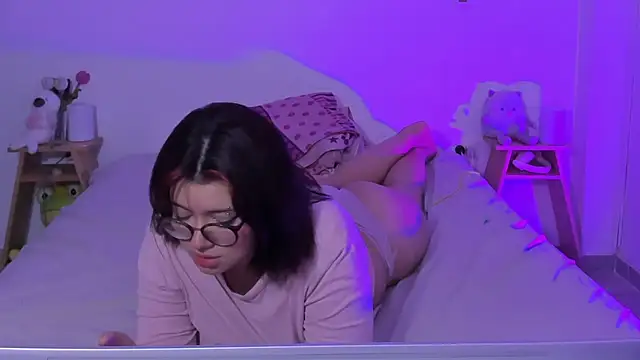 Gaby Danna online show from March 2025 01:29:01 PM