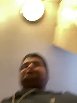 Miguel16i online show from March 2025 07:27:02 PM