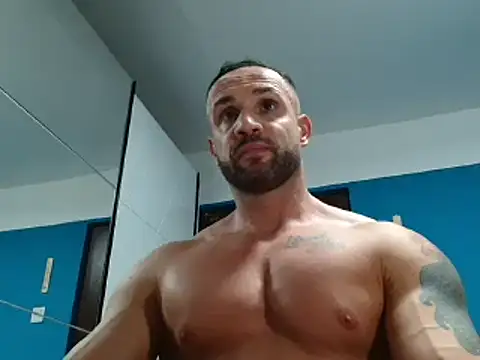 Magnificmuscles89 online show from December 2024 06:28:02 PM