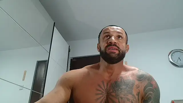 Magnificmuscles89 online show from February 2026 03:34:02 PM