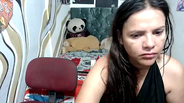 manzanahot9 online show from September 2025 11:15:02 AM