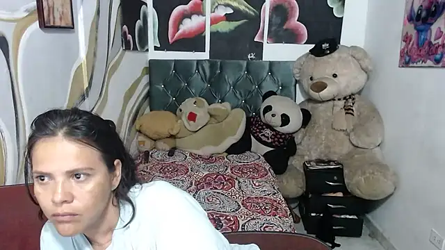 Snapshot of manzanahot9 chatting on March 2026 11:27:01 AM manzanahot9 online show from March 2026 11:27:01 AM