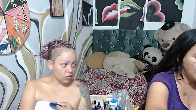 Snapshot of manzanahot9 chatting on April 2026 07:55:01 PM manzanahot9 online show from April 2026 07:55:01 PM