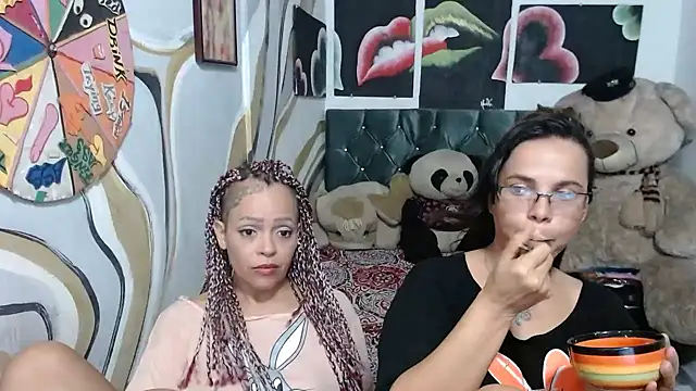 Snapshot of manzanahot9 chatting on April 2026 10:32:01 PM manzanahot9 online show from April 2026 10:32:01 PM