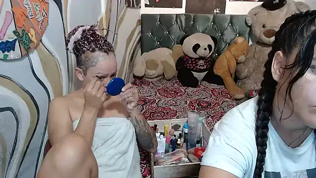 Snapshot of manzanahot9 chatting on April 2026 09:46:02 AM manzanahot9 online show from April 2026 09:46:02 AM