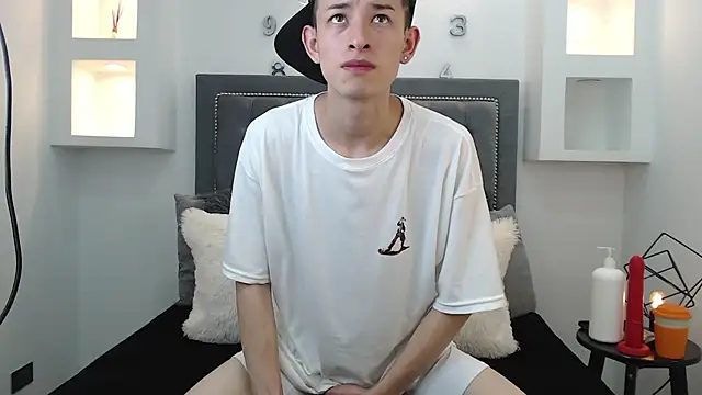 MaikCarver online show from January 2025 04:22:02 AM