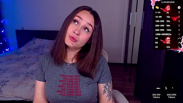 Cutie-Melanie online show from November 2025 08:34:02 PM