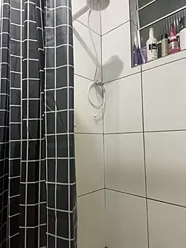 couple shy online show from December 2025 02:28:02 AM