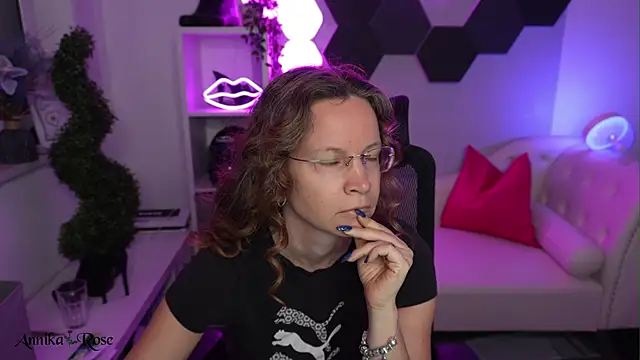 AnnikaRose online show from February 2026 06:50:01 AM