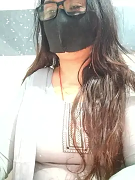 Aishwaryaa 69 online show from November 2025 08:53:02 AM