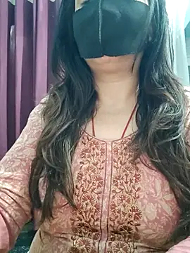 Snapshot of Aishwaryaa_69 chatting on May 2026 02:19:02 AM Aishwaryaa 69 online show from May 2026 02:19:02 AM