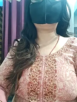 Snapshot of Aishwaryaa_69 chatting on May 2026 02:58:02 PM Aishwaryaa 69 online show from May 2026 02:58:02 PM