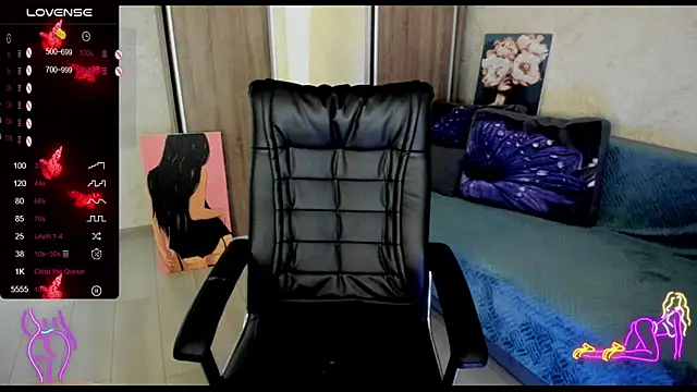 Snapshot of _NigoNika chatting on February 2025 12:13:02 PM  NigoNika online show from February 2025 12:13:02 PM