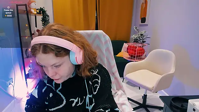 Cassie xKiss online show from March 2025 08:34:01 PM