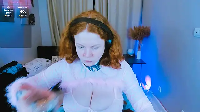 Cassie xKiss online show from March 2025 08:26:02 PM