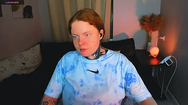 Cassie xKiss online show from November 2025 08:31:01 PM