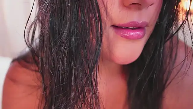 bonniekim  online show from November 2025 12:32:02 AM