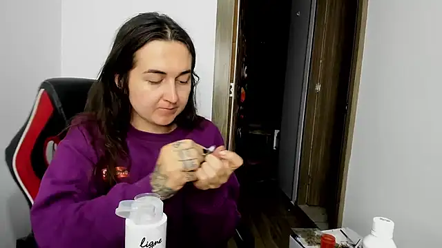 Sweet-Suck69 online show from February 2025 11:32:01 PM