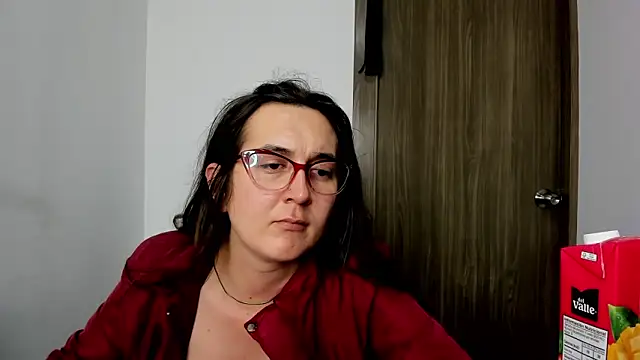 Sweet-Suck69 online show from February 2025 07:55:02 AM