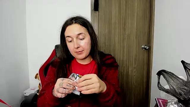 Sweet-Suck69 online show from March 2025 04:49:01 AM