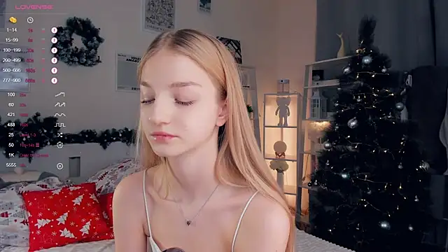 Snapshot of YuNabif chatting on December 2024 04:12:01 AM YuNabif online show from December 2024 04:12:01 AM