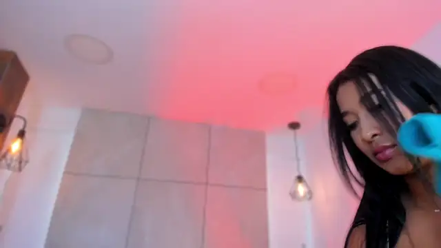 Snapshot of BellaHarllow chatting on May 2026 08:04:04 PM BellaHarllow online show from May 2026 08:04:04 PM