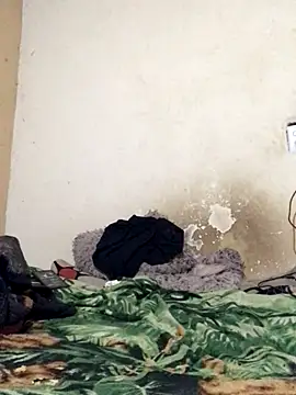 Adiel3184 online show from December 2025 04:39:01 AM