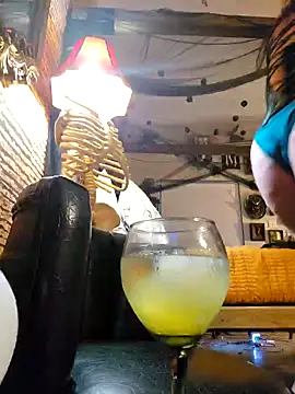 Avaivory online show from October 2025 07:56:02 PM