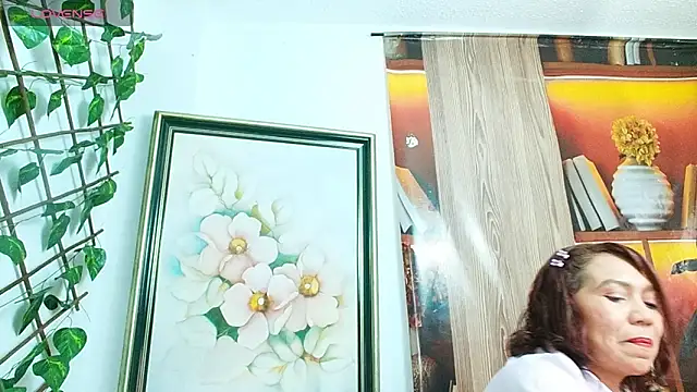 dannamomcerrat online show from September 2025 08:41:02 PM